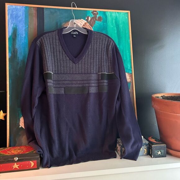 Chaps V-Neck Sweater in Navy and Charcoal Size 38-40 - Picture 4 of 16